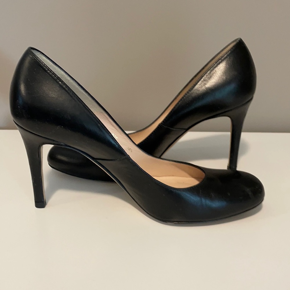 LK Bennett round toe heel size 38.5